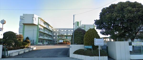 北葛飾郡松伏町大字松伏の中古一戸建て(松伏町立松伏中学校)