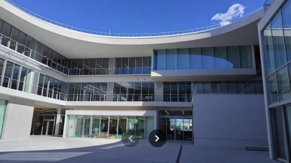 ルミナス八潮参番館(八潮市役所)