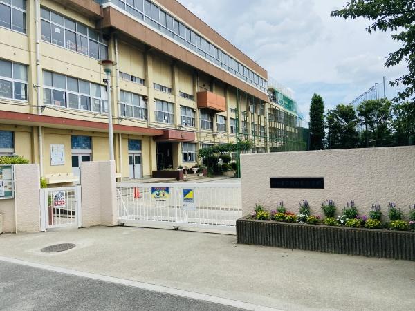 朝日ハイツ(川口市立朝日東小学校)