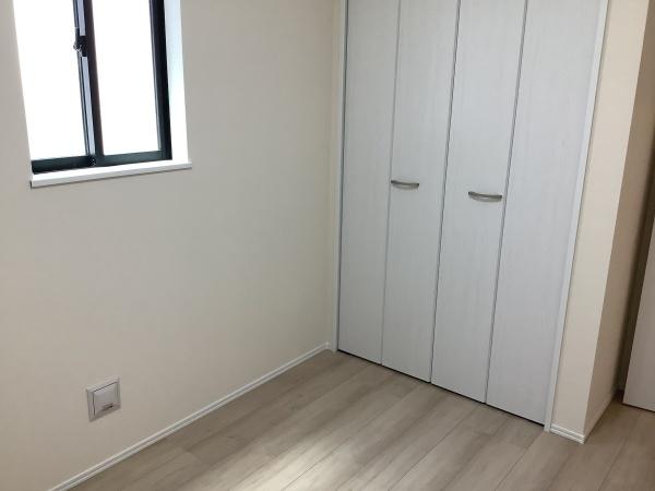 上青木西３丁目戸建