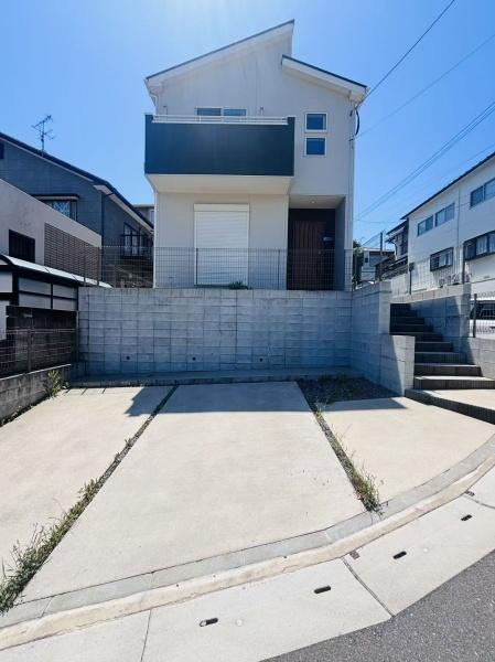 福岡市東区香住ヶ丘３丁目の中古一戸建