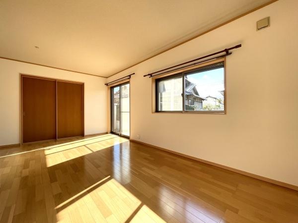稲沢市梅須賀町東切の中古一戸建て