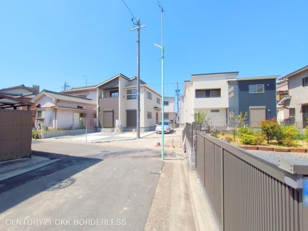 名古屋市港区船頭場2丁目(806)6号棟