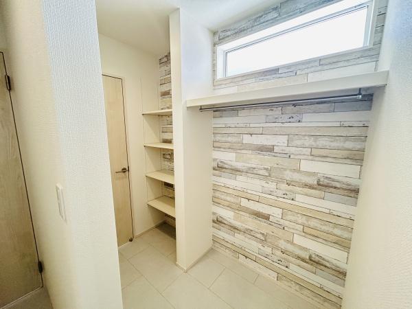 名古屋市港区船頭場2丁目(806)5号棟