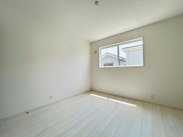 名古屋市港区船頭場2丁目(806)4号棟