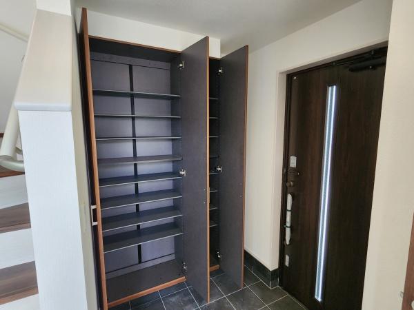 名古屋市港区惟信町4丁目1号棟