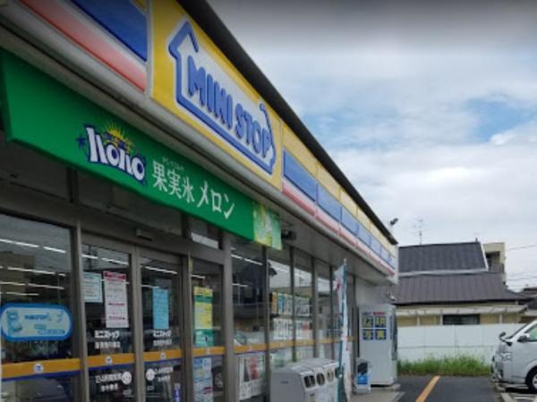清須市清洲5期2号棟(ミニストップ清須西内堀店)