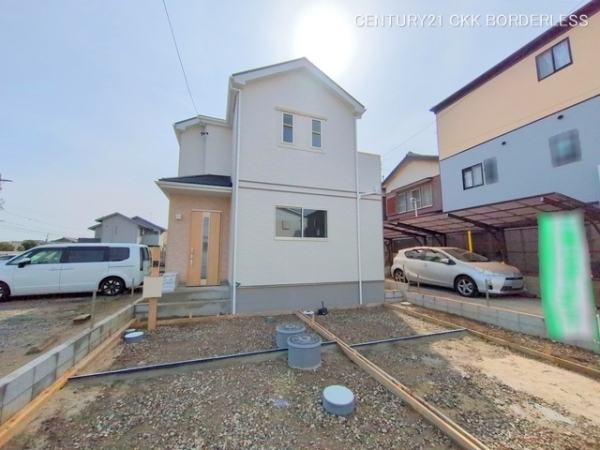北名古屋市片場六所1号棟