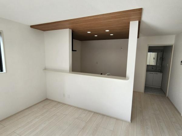 稲沢市平野町2棟1号棟