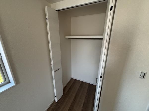 緑区大高町東千正坊4号棟