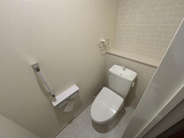 緑区大高町東千正坊4号棟