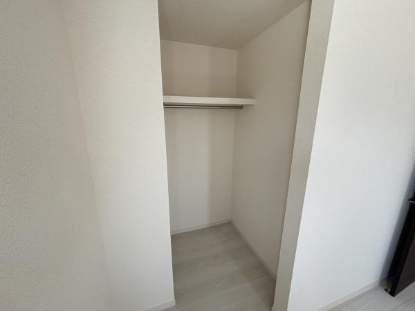 緑区大高町東千正坊1号棟