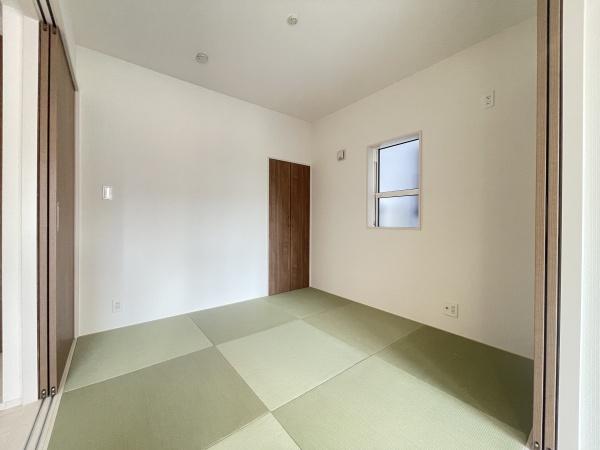 高浜市向山町1丁目1号棟