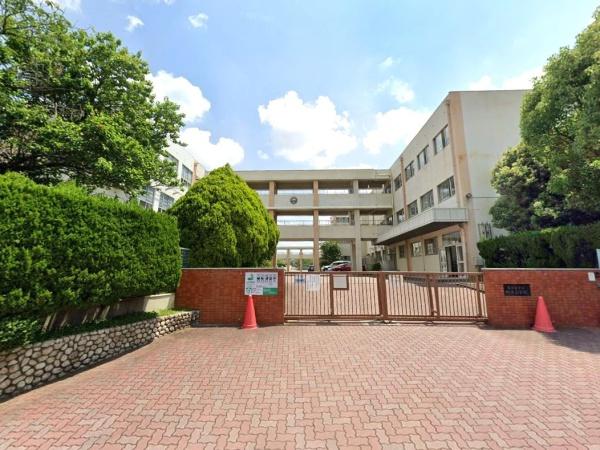 緑区旭出2期2号棟(名古屋市立旭出小学校)
