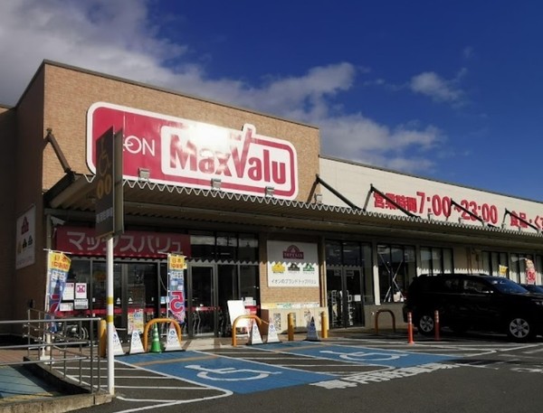 津島市南本町七丁目5号棟(マックスバリュ津島江西店)