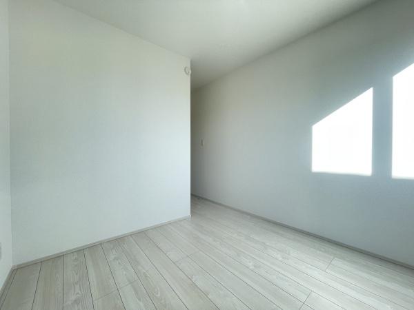みよし市三好町6期2棟2号棟