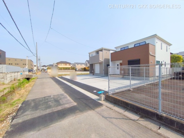 津島市神守町2号棟
