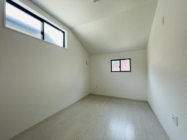 中川区服部2期　2号棟