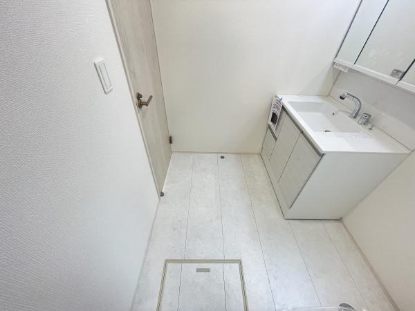 津島市中地町4丁目2号棟