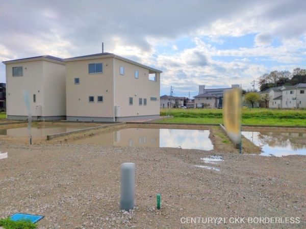 知多市八幡字竹後の新築一戸建