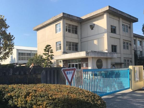 豊田市泉町第31号棟(豊田市立益富中学校)