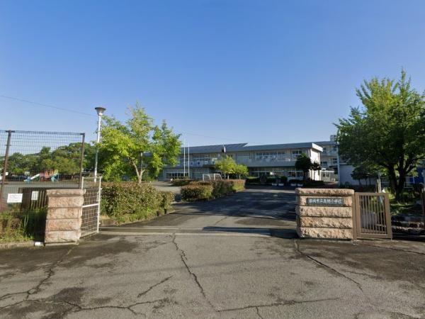 安城市高棚町第31号棟(安城市立高棚小学校)