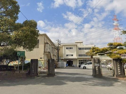 知多郡東浦町石浜田之助2号棟(東浦町立東浦中学校)