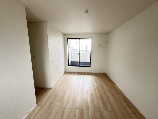 豊明市二村台第102号棟
