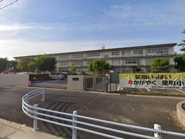 安城市里町壱斗山2号棟(安城市立里町小学校)