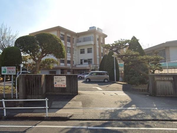 豊明市三崎町ゆたか台2号棟(豊明市立三崎小学校)