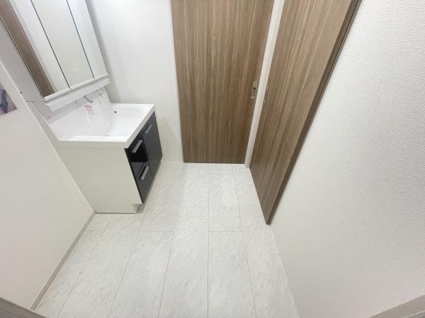 刈谷市泉田町絵下城1号棟