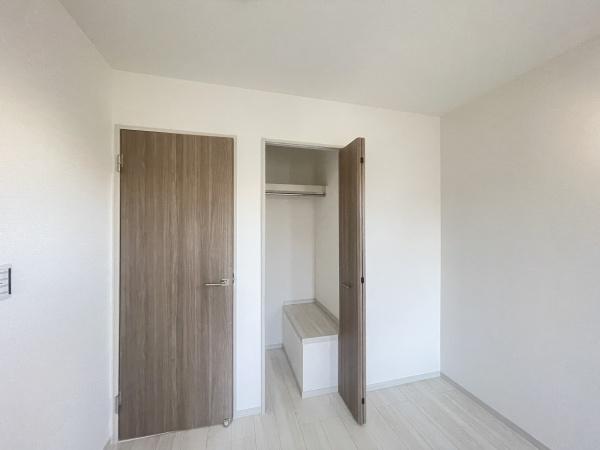 刈谷市泉田町絵下城1号棟