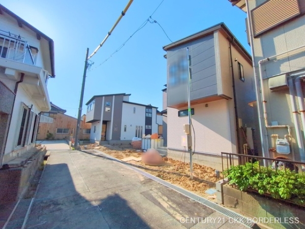 東海市富木島町伏見2丁目1号棟