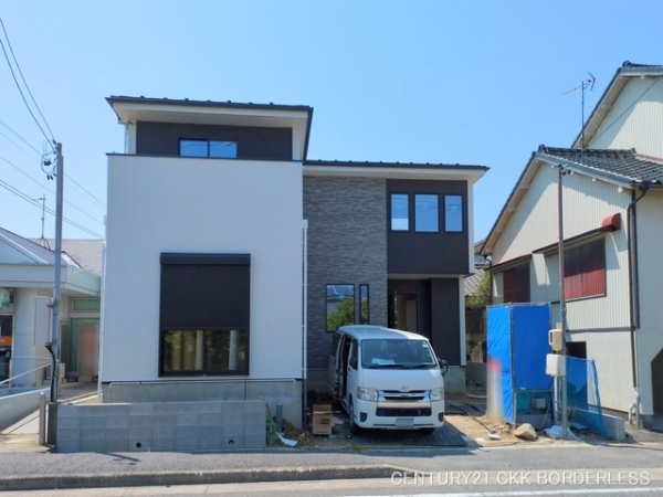 春日井市中切町１丁目の新築一戸建