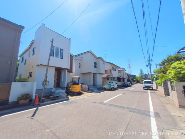 小牧市藤島２丁目の新築一戸建