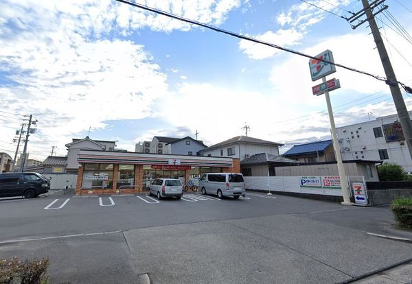名古屋市港区錦町第42号棟(セブンイレブン名古屋稲永団地前店)
