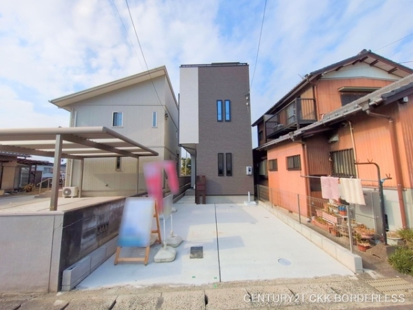 小牧市若草町の新築一戸建