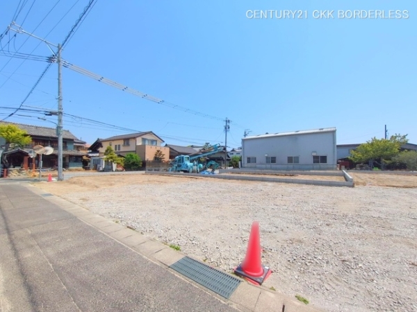愛西市草平町東前1号棟