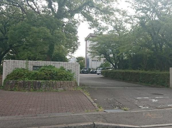 エリックス・アラオ(東海市立平洲中学校)