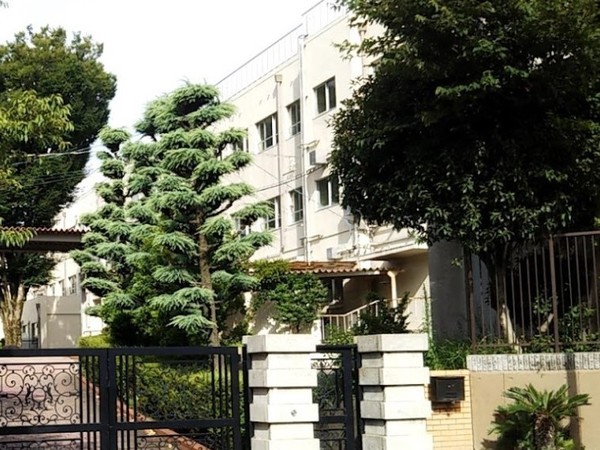 ラドーニ南区南野風の館(名古屋市立本城中学校)