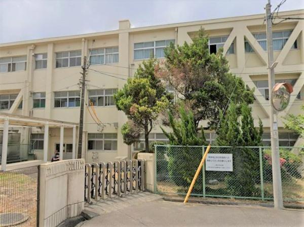 東海市荒尾町細高根の中古一戸建て(東海市立上野中学校)
