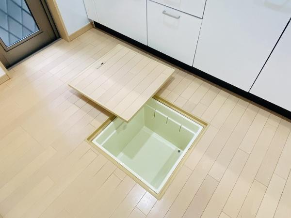 東海市荒尾町細高根の中古一戸建て