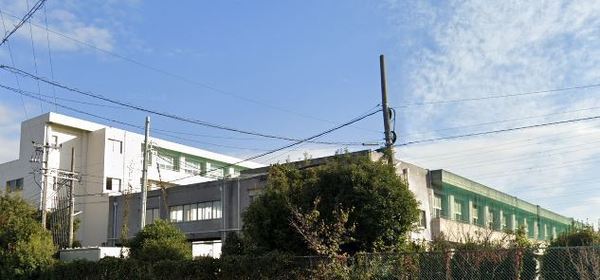 東海市加木屋町鎌吉良根の中古一戸建て(東海市立三ツ池小学校)