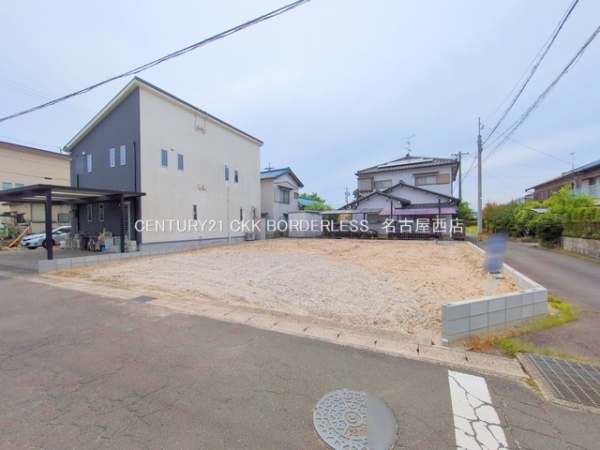 稲沢市平和町城西の新築一戸建