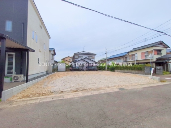 稲沢市平和町城西の新築一戸建