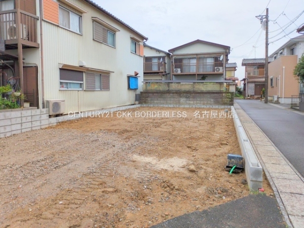 弥富市平島町喜右味名の新築一戸建