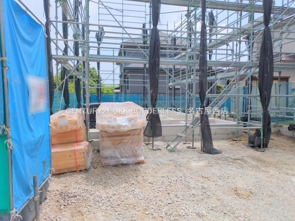 名古屋市中川区富田町大字榎津の新築一戸建