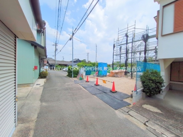 名古屋市中川区富田町大字榎津の新築一戸建