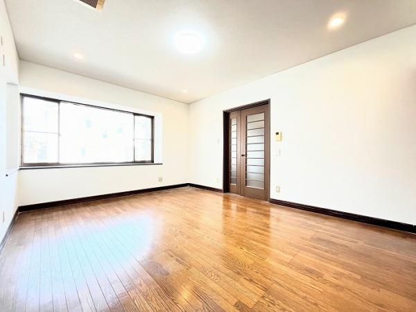 愛西市大井町宮新田の中古一戸建て