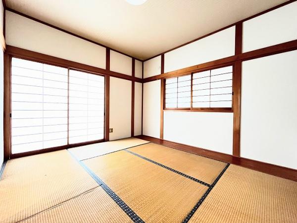 愛西市大井町宮新田の中古一戸建て